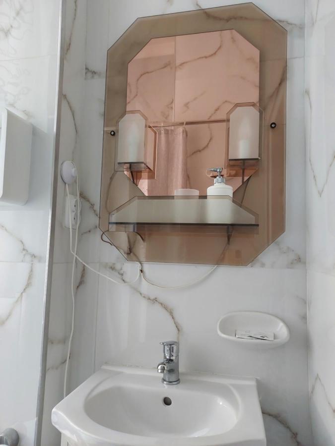 Hotel Asila カルロヴィ・ヴァリ エクステリア 写真